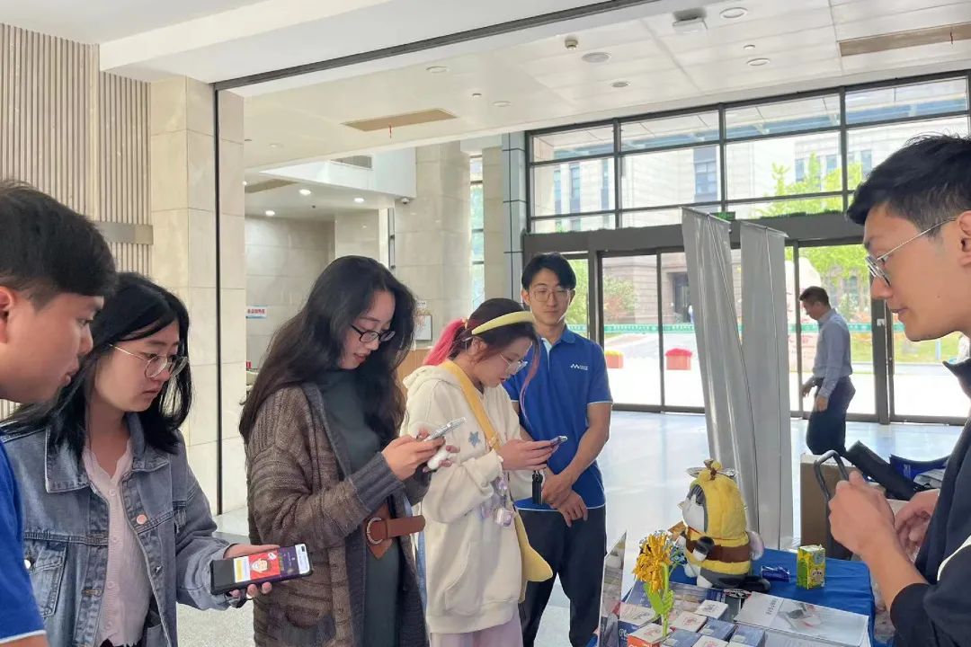 走进复旦 | suncity太阳新城校园行，助力高校生命科学研究！(图7)